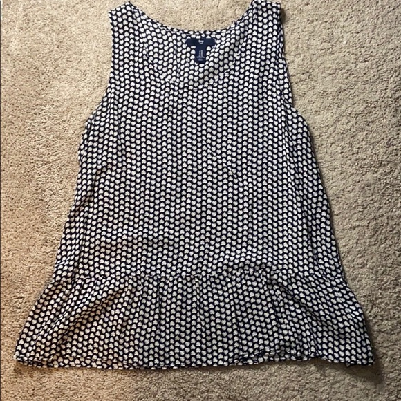 Tops - GAP navy blue heart sleeveless top shirt medium M